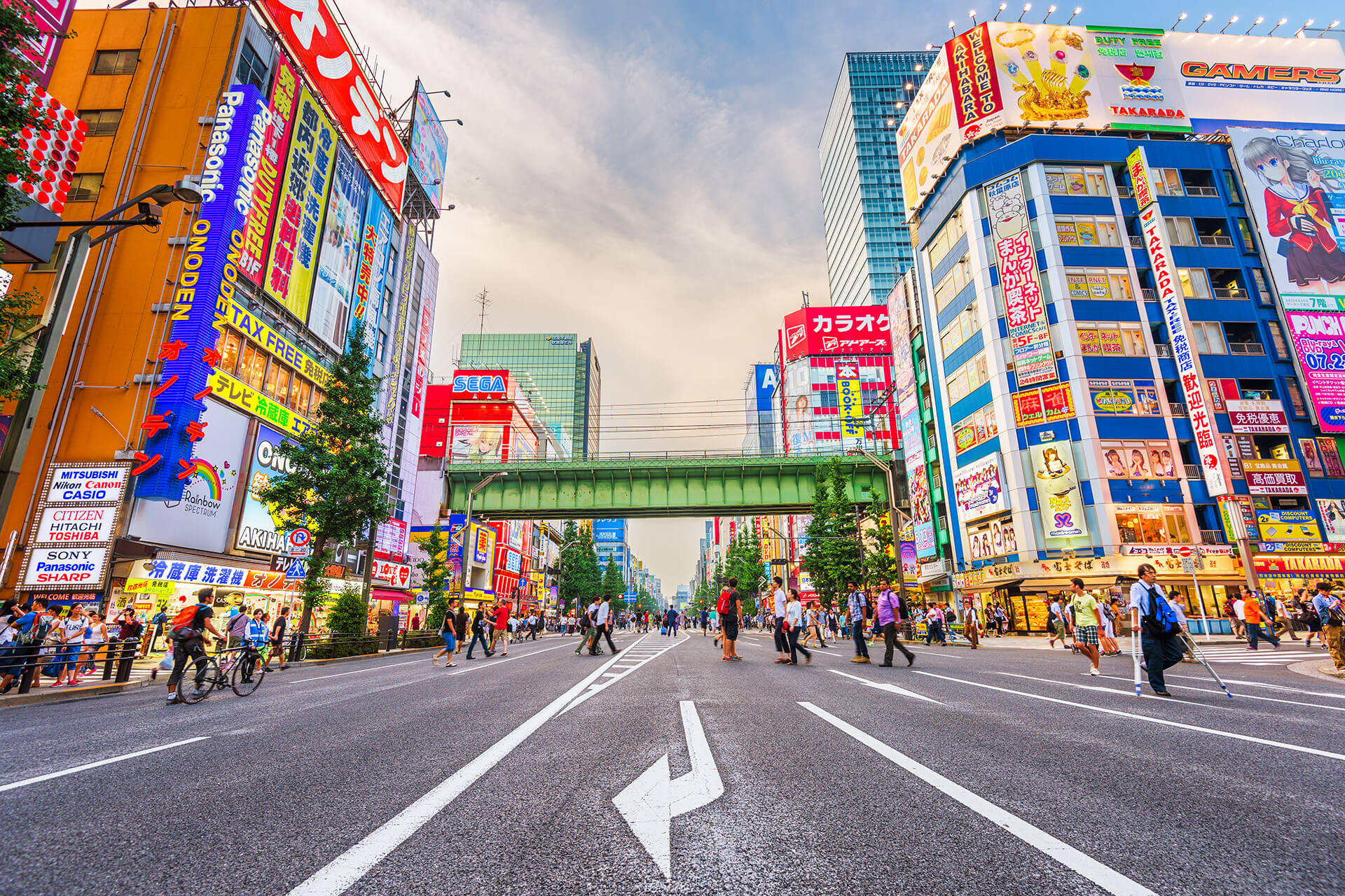 akihabara-kartzillagokart-02